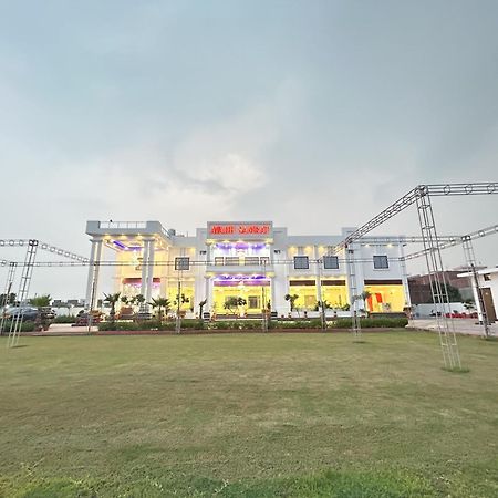 Awadh Samrat Resort Ayodhya Exterior photo