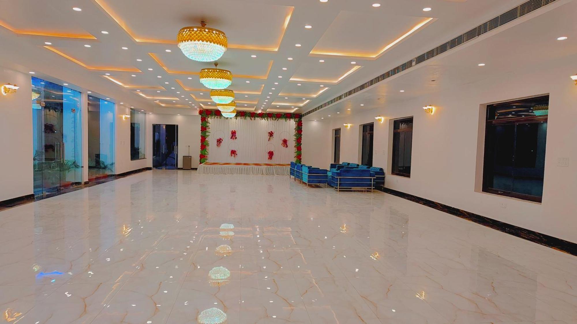 Awadh Samrat Resort Ayodhya Exterior photo