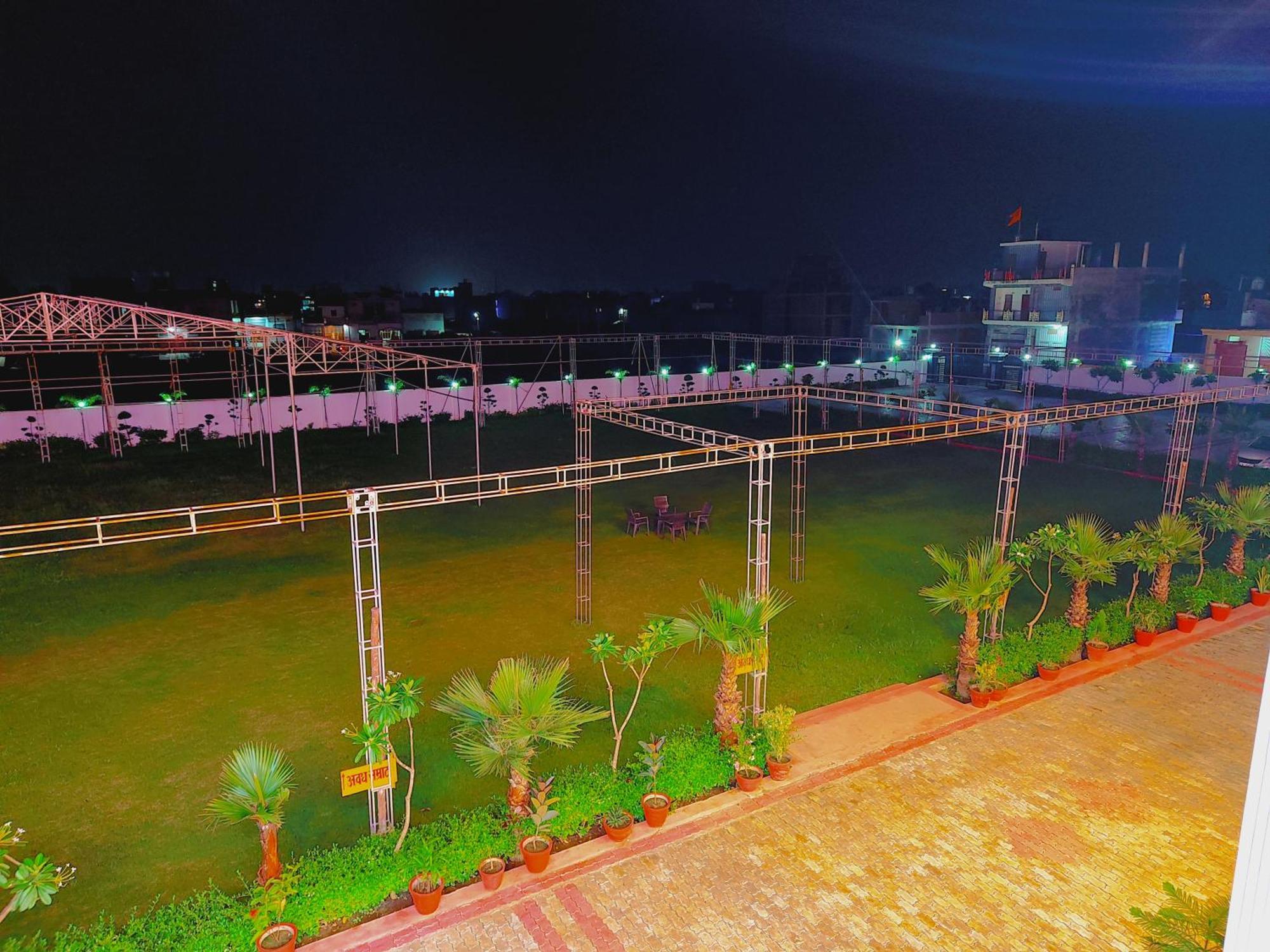 Awadh Samrat Resort Ayodhya Exterior photo