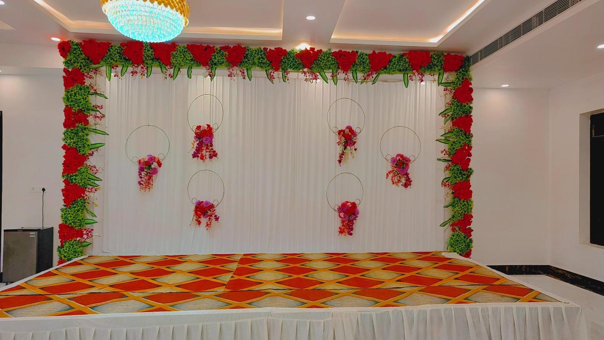 Awadh Samrat Resort Ayodhya Exterior photo