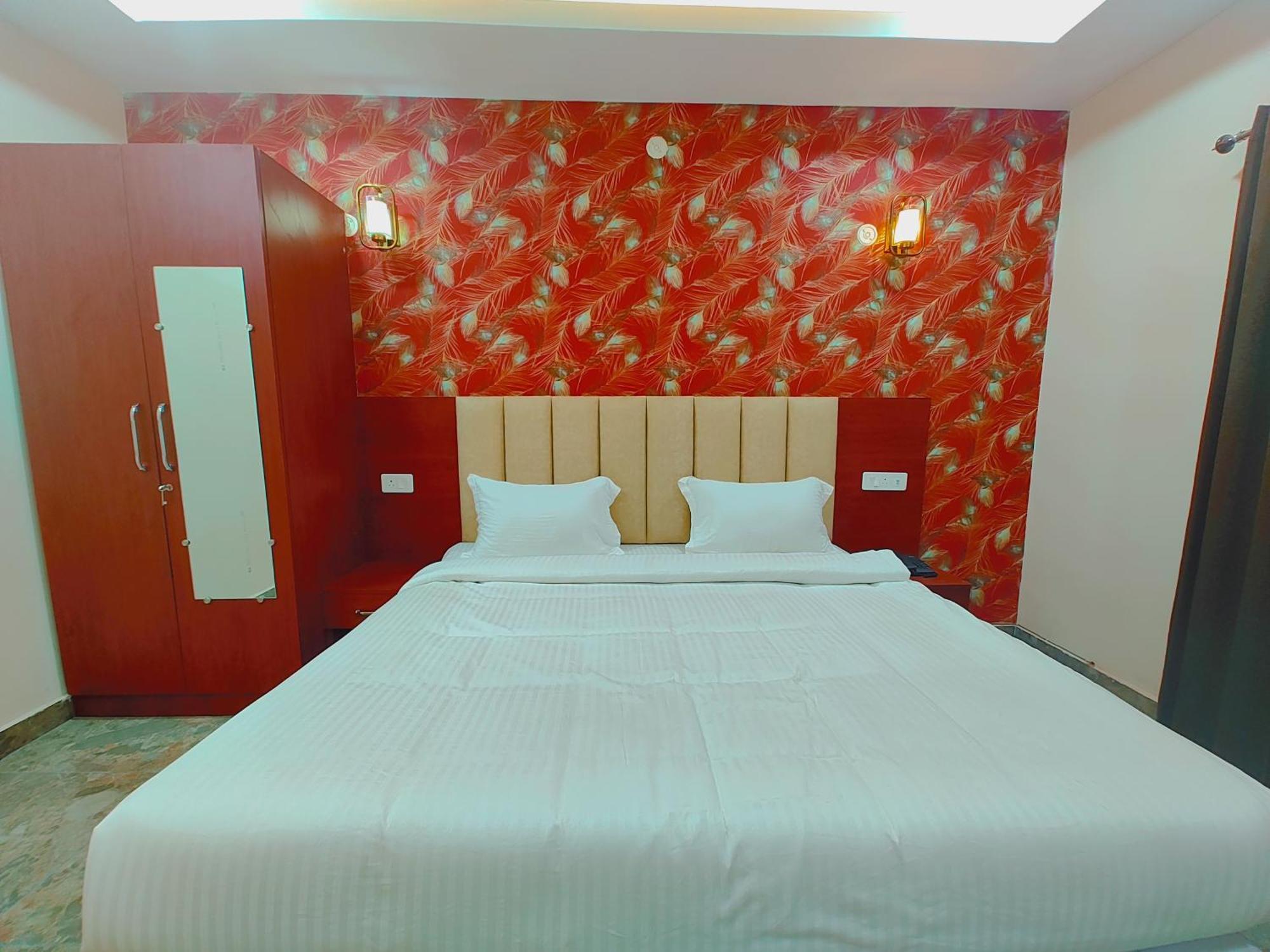 Awadh Samrat Resort Ayodhya Exterior photo