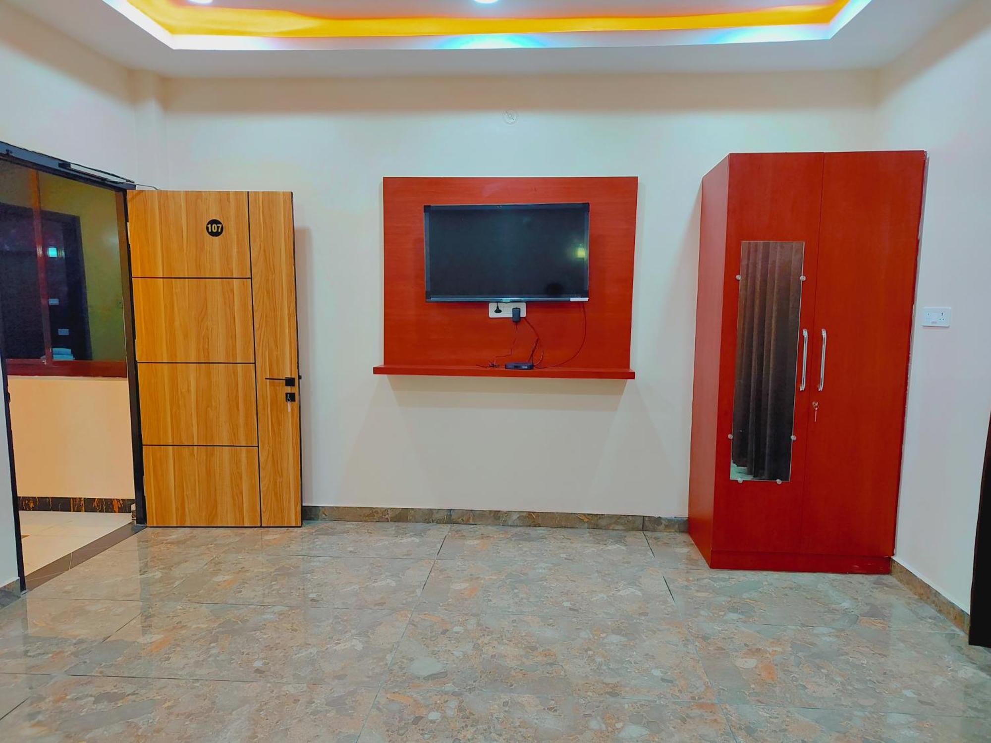 Awadh Samrat Resort Ayodhya Exterior photo