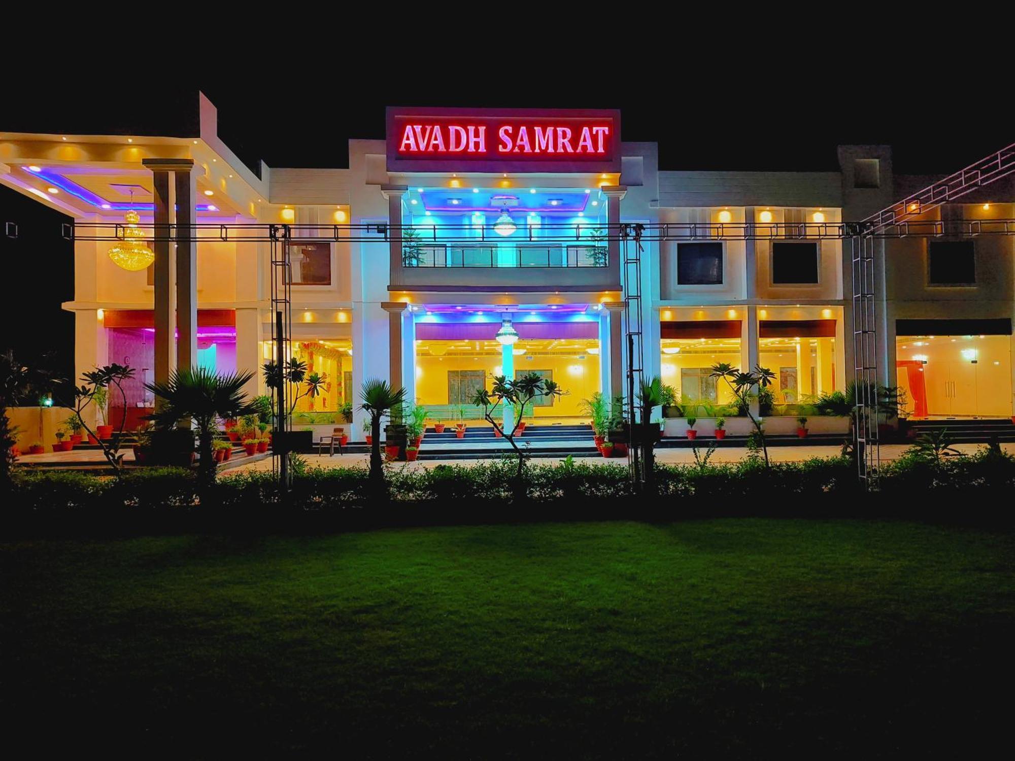 Awadh Samrat Resort Ayodhya Exterior photo