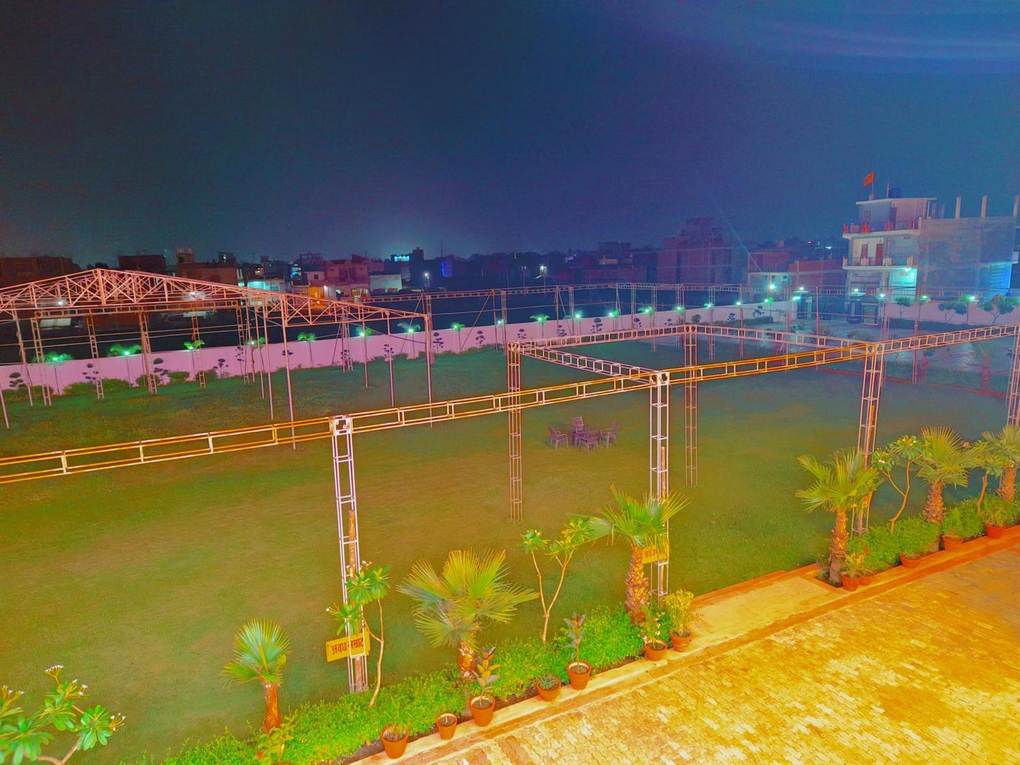 Awadh Samrat Resort Ayodhya Exterior photo